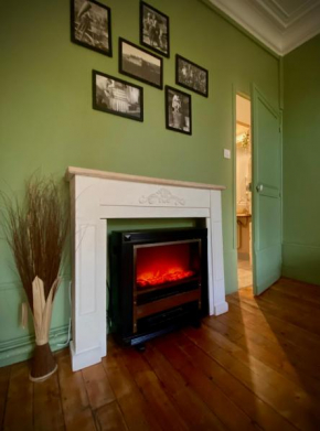 CosY ChoueTTE